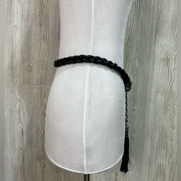 Black Braided Leather and Metal Belt 36” - Picture 4 of 12